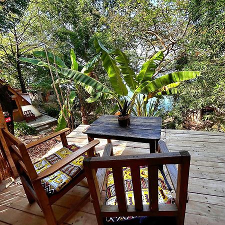 Butterfly Space- A Non-Profit Eco-Lodge Nkhata Bay Esterno foto