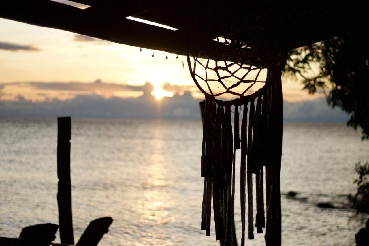Butterfly Space- A Non-Profit Eco-Lodge Nkhata Bay Esterno foto
