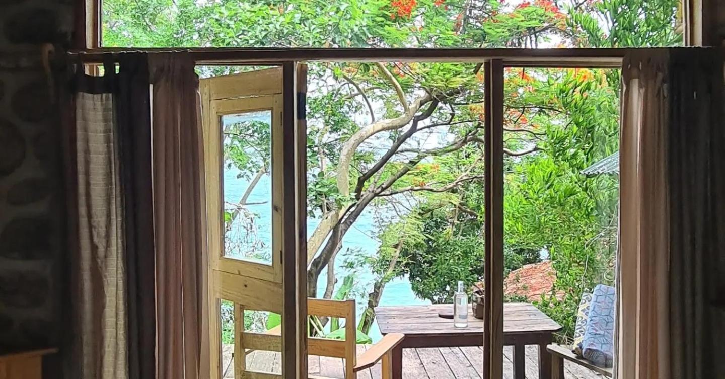 Butterfly Space- A Non-Profit Eco-Lodge Nkhata Bay Esterno foto