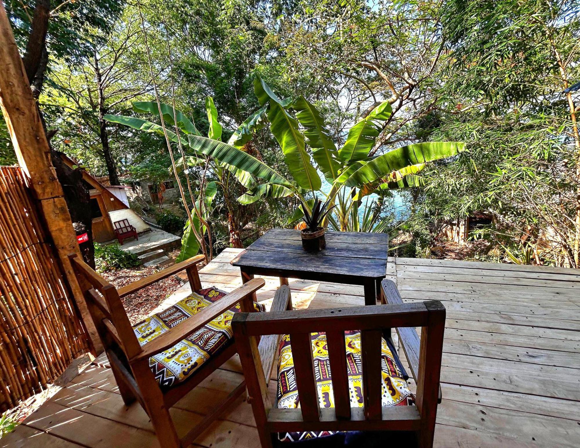 Butterfly Space- A Non-Profit Eco-Lodge Nkhata Bay Esterno foto